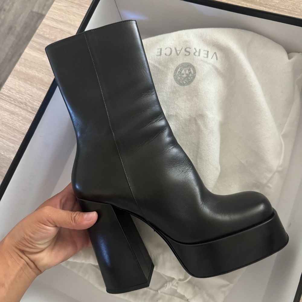 Versace Black Heeled Boots - Picture 1 of 2